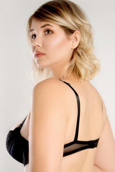 Бюстгальтер Caramella 03.1002 мереживний балконет (Plus size)