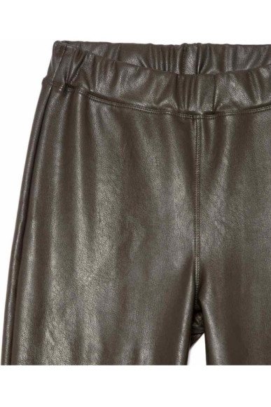 Термолеггінси Conte Bella моделюють з високою посадкою зі штучної шкіри